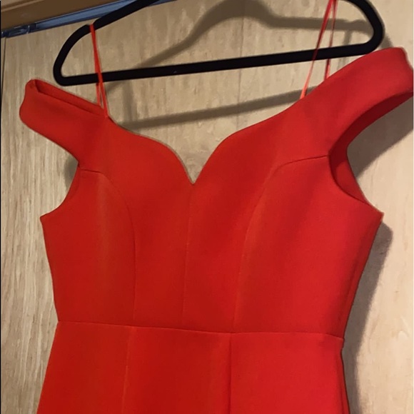 Aijek Off-the-Shoulder Mermaid Gown - Picture 12 of 13